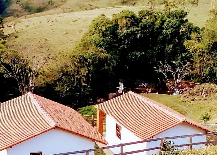 Chales Cachoeira Cafundo