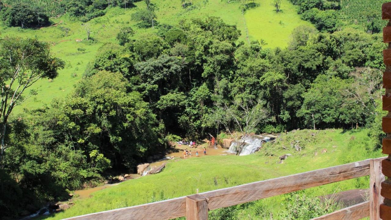 Cachoeira Cafundó Bueno Brandão